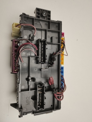 Mercedes Benz ML-Class 166 (2011–2015) Fuse boxes A1669063801 - 3