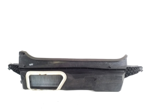 Tesla Model Y Y (2020–2026) Luftfiltergehäuse 149516728C - 5