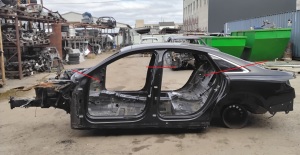 AUDI A8 D5 (2017–2026) Katus - 5