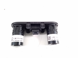 Hyundai IONIQ 5 I (2021–2026) USB port 96125GI000 - 2