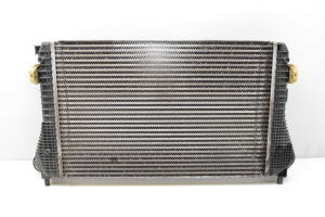 Vahejahuti radiaator - 3C0145805AM