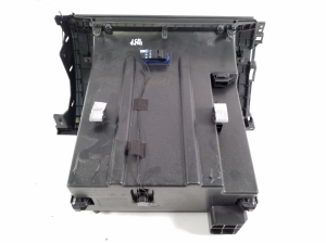 Hyundai IONIQ 5 I (2021–2026) Glove box 84501GI000 - 4