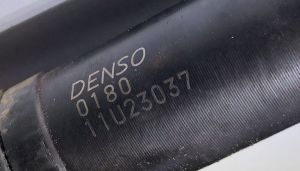 VOLVO V40 (2012–2019) Injektor Einspritzdüse VEA132370010 - 3