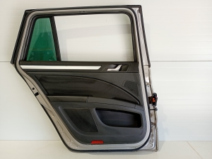 Skoda Superb (2008–2015) Rear side doors - 2