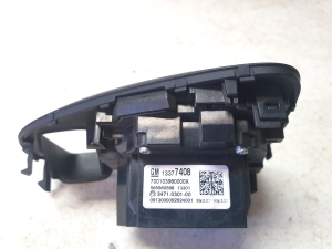 Opel Insignia (2008–2017) Multimeedia juhtmoodul 13377408 - 4