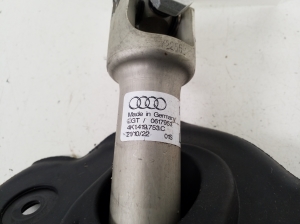 AUDI A6 C8 (2018–2025) Roolivõlli rist 4K1419753C - 2