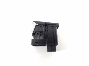 AUDI A6 C8 (2018–2025) Parking brake switch 4K0927225 - 2