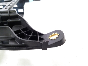 AUDI A6 C8 (2018–2025) Autre support 4K0857290 - 4
