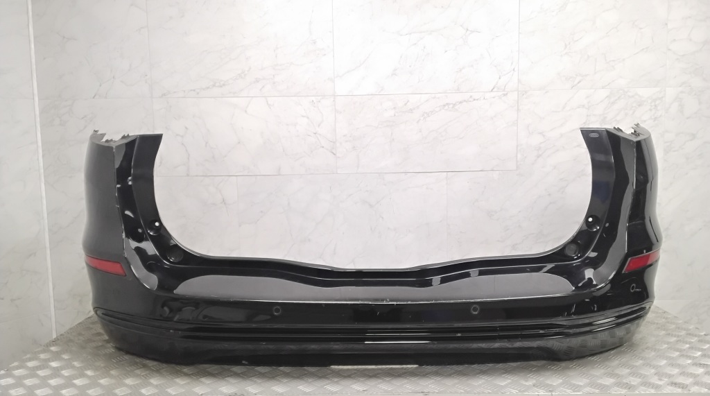 Ford Mondeo V (2014–2018) Heckstoßstange DS7317906SW Ford Mondeo V (2014–2018) Heckstoßstange DS7317906SW