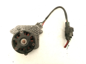 BMW 3 SERIES F30 (2011–2018) Jahutusventilaatori mootor 8641946 - 3