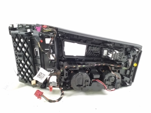 AUDI A6 C8 (2018–2025) Sonstiges Teil der Mittelkonsole 4K1864261C - 2