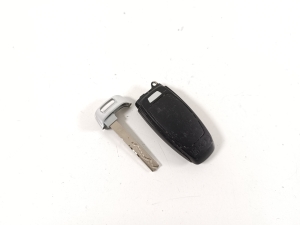 AUDI A6 C8 (2018–2025) Ignition key - 3