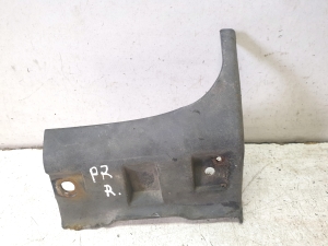 Ein weiteres Detail der Außenschwellerverkleidung - 5M51R10174AD