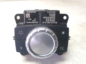 Mercedes Benz E-Class W212 (2009–2015) Display switch A2129007619 - 3