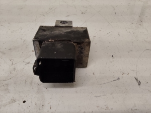 RENAULT Megane II (2002–2009) Glow plug relay 770015078 - 3