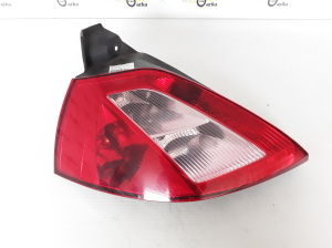 Eckleuchte hinten - 8200073236
