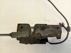 AUDI Q5 (2008–2017) Hood latch 8K2823746 - 3