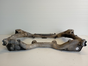 Mercedes Benz E-Class W207 (2009–2017) Front subframe A2045040440 - 3