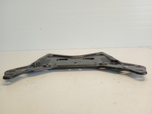 Mercedes Benz E-Class W207 (2009–2017) Hilfsrahmen vorne sonstiges Teil A2076260111 - 5
