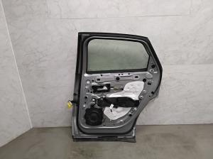Citroen C4 C41 (2020–2026) Rear side doors - 8