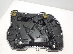 BMW X6 G06 / F96 (2019–2026) Priekšējo durvju logu pacēlājs 9450196 - 2