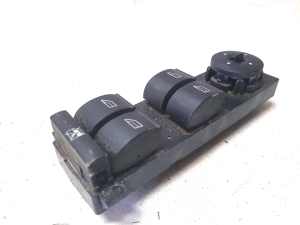 Ford C-MAX (2003–2010) Front door glass switch 3M5T14A132AF - 5