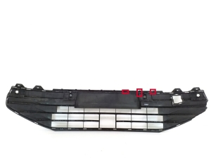 Volkswagen Passat B9 (2023–2026) Front bumper lower grille 3J0853677K - 6
