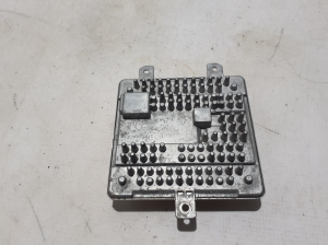 BMW X6 G06 / F96 (2019–2026) Xenon headlight control unit 7933361 - 2