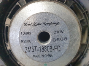 Ford C-MAX (2003–2010) Tagumise külgukse kõlar 3M5T18808FD - 3
