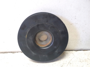 Crankshaft pulley - 
