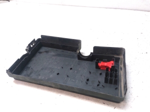 Ford C-MAX (2003–2010) Front fuse box cover 3M5T14A076AE - 4