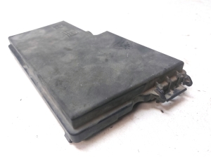 Ford C-MAX (2003–2010) Front fuse box cover 3M5T14A076AE - 5
