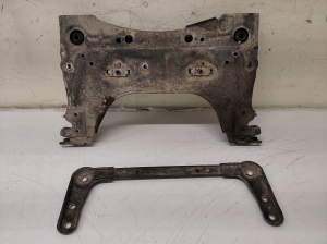RENAULT Megane II (2002–2009) Front subframe and its parts 8200275526 - 4
