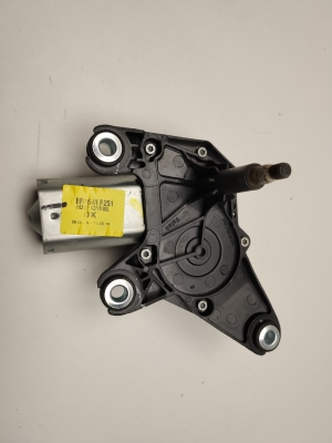 Mercedes Benz ML-Class 166 (2011–2015) Heckwischermotor A2518200042 - 4
