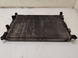 RENAULT Megane II (2002–2009) Cooling radiator 8200115542 - 2
