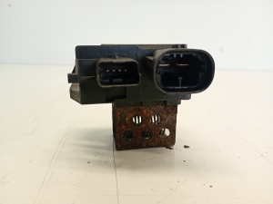 Peugeot 308 (2013–2021) Cooling fan relay 9673999980 - 2