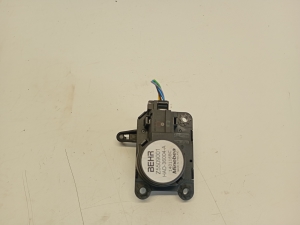 Peugeot 308 (2013–2021) Heater flap actuator Z5509001 - 5