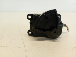 Peugeot 308 (2013–2021) Heater flap actuator Z5510001 - 4