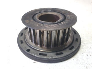 Crankshaft pulley - 