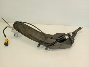 Peugeot 308 (2013–2021) Front washer fluid reservoir 9801927380 - 4