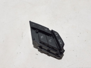 BMW X6 G06 / F96 (2019–2026) Front seat control switch 9436053 - 3