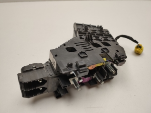 Mercedes Benz ML-Class 166 (2011–2015) Sicherungskästen A1665402450 - 2