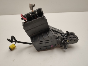 Mercedes Benz ML-Class 166 (2011–2015) Sicherungskästen A1665402450 - 3