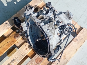 Peugeot 308 (2013–2021) Gearbox 20408311 - 2