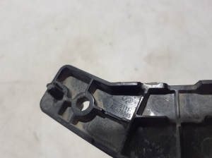 BMW X6 G06 / F96 (2019–2026) Front bumper bracket 7478845 - 2