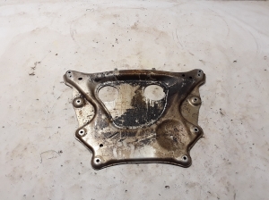 BMW X6 G06 / F96 (2019–2026) Front underbody protection 8091162 - 3
