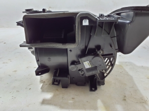 Mazda CX-3 (2015–2026) Heizungsgebläsemotor DD2F61140A - 5