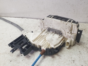 Mercedes Benz GLA-Class 156 (2013–2019) Front door lock A1667200435 - 4