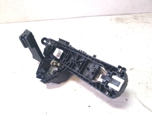 Mercedes Benz GLA-Class 156 (2013–2019) Rear side door exterior handle A1567670100 - 3