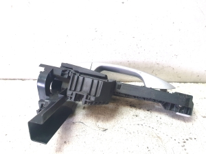 Mercedes Benz GLA-Class 156 (2013–2019) Front door exterior handle A2047601800 - 2